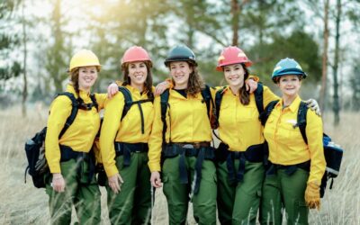 Female Wildland Firefighters Are Stuck with Uniforms Made for Men. That’s About to Change.