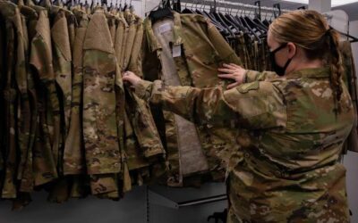 Maternity Uniforms for US Soldiers, Airmen Expected to Be Available Again Soon Amid Supply Woes